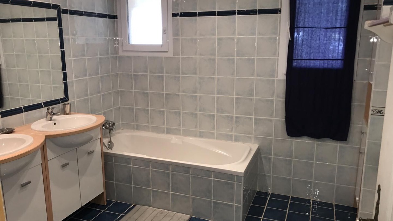 Photo of Bathroom in Cabasse