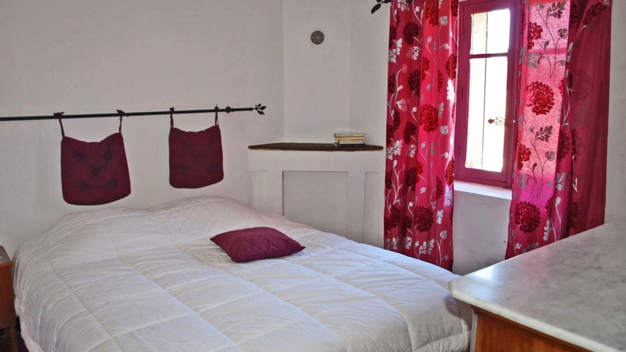 Photo of Bedroom in Fox-Amphoux