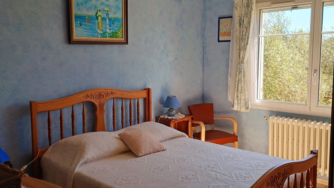 Photo of Bedroom in Tanneron