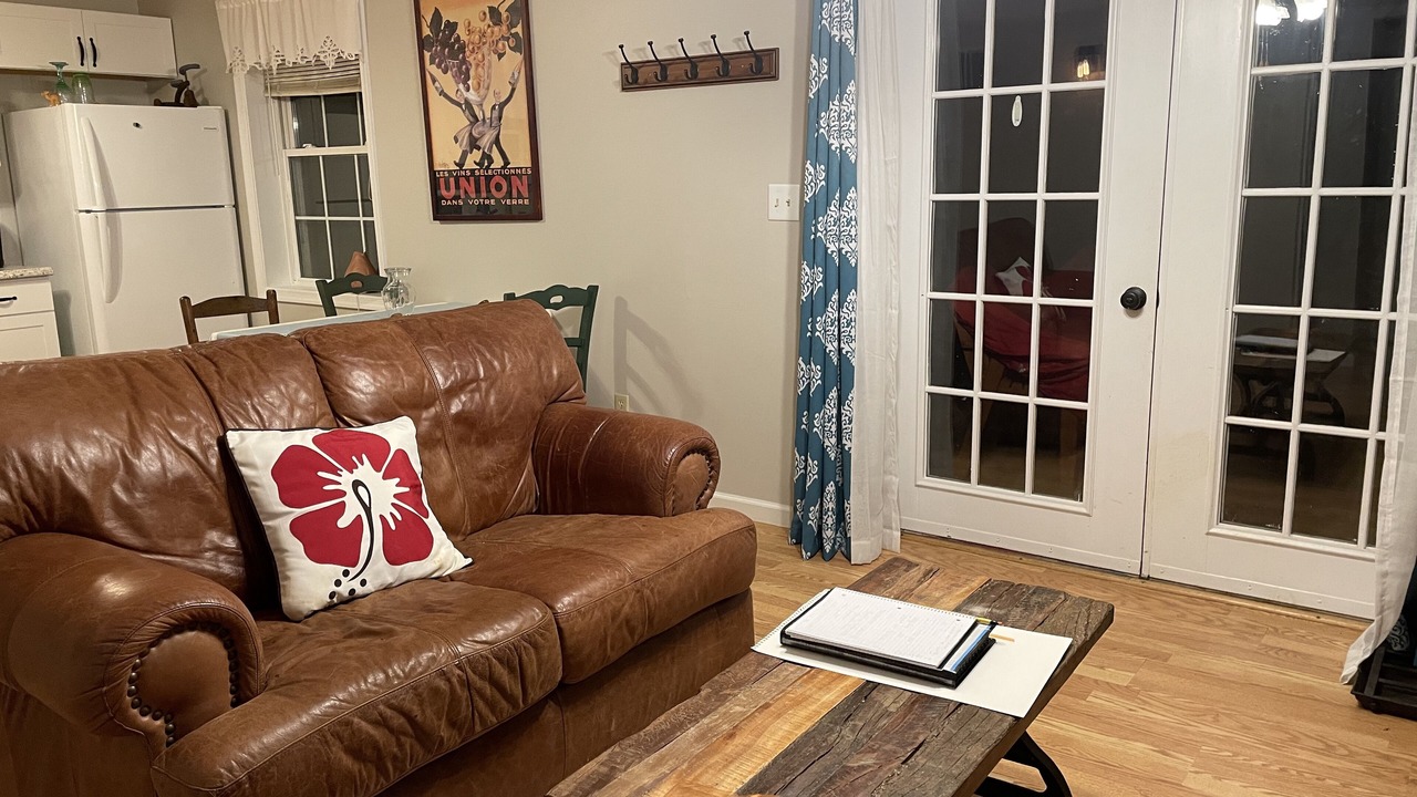 Photo of Livingroom in Barboursville