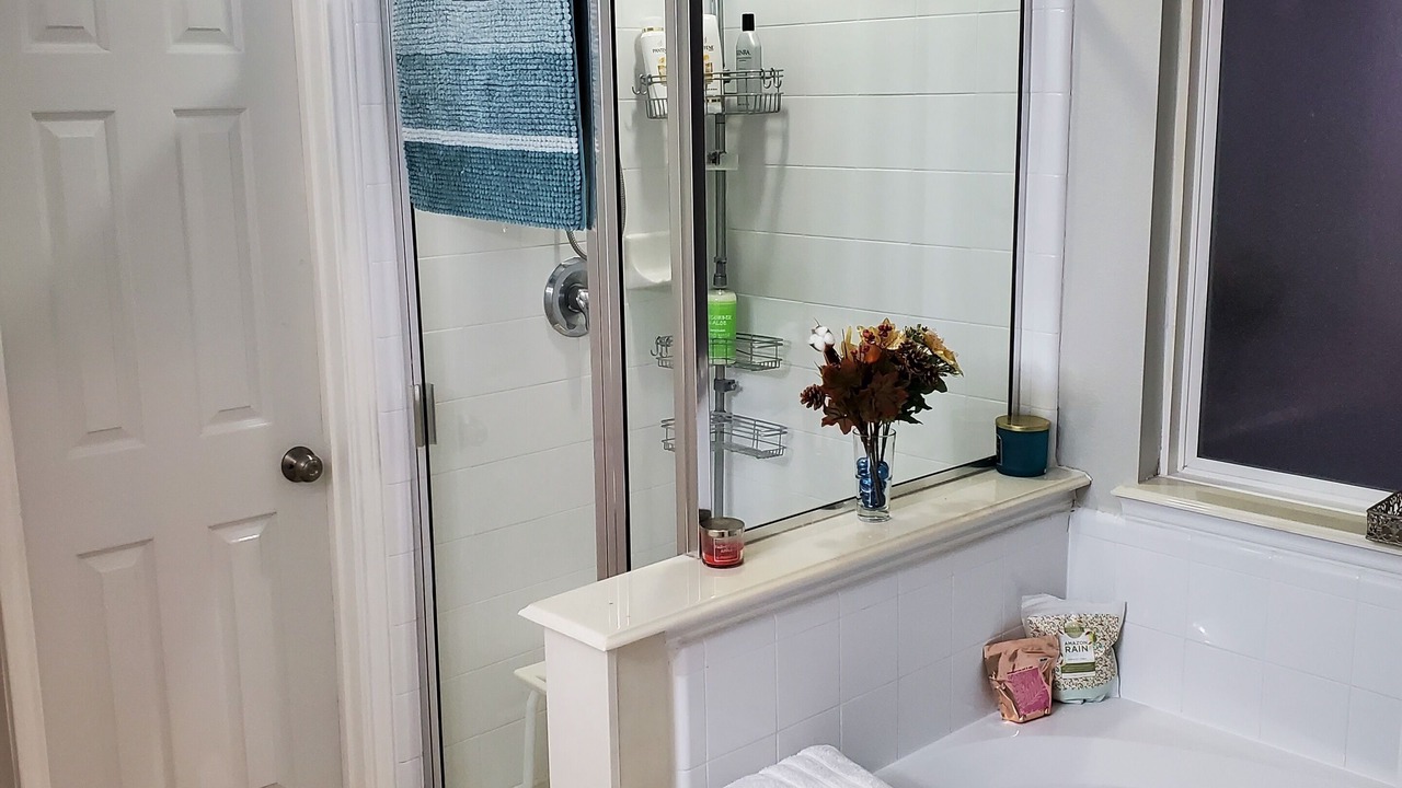 Photo of Bathroom in Spring