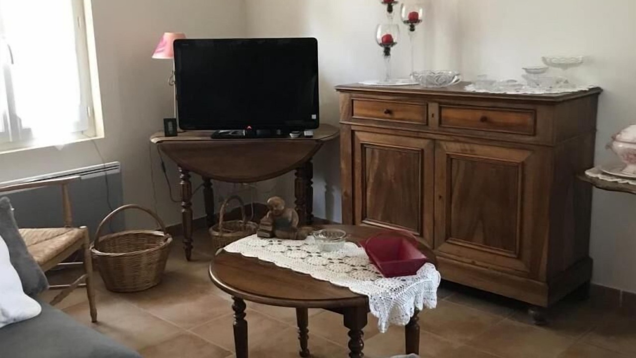 Photo of Livingroom in Rougiers