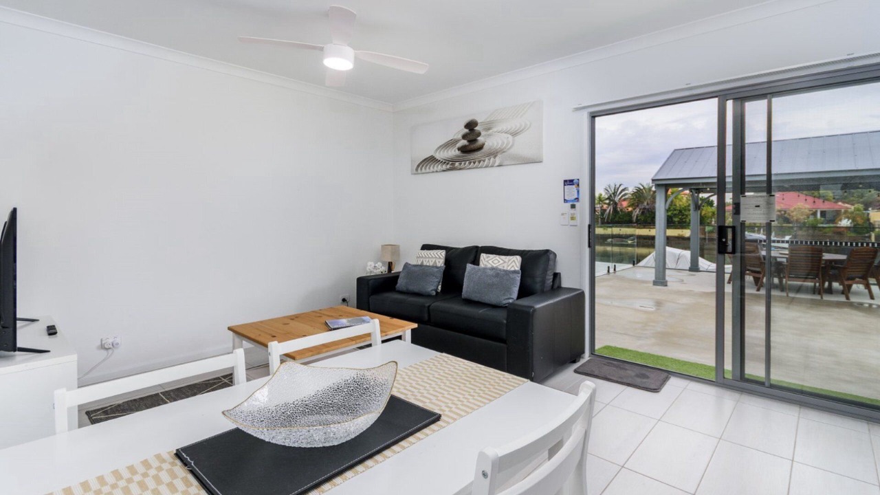 Photo of Livingroom in Bongaree