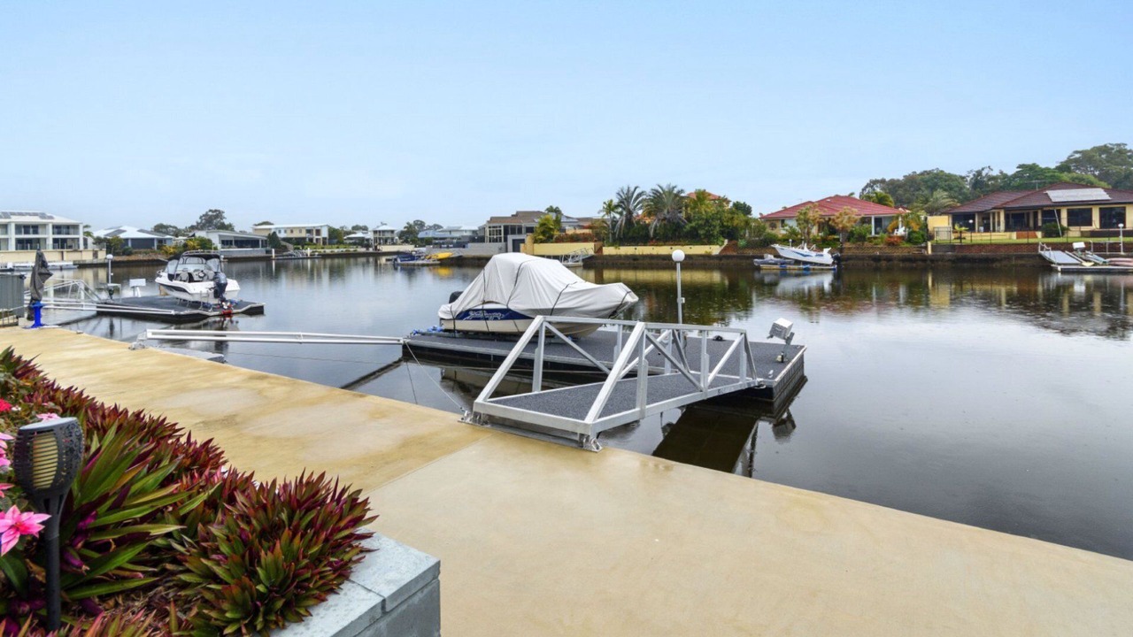 Photo of Others in Bongaree