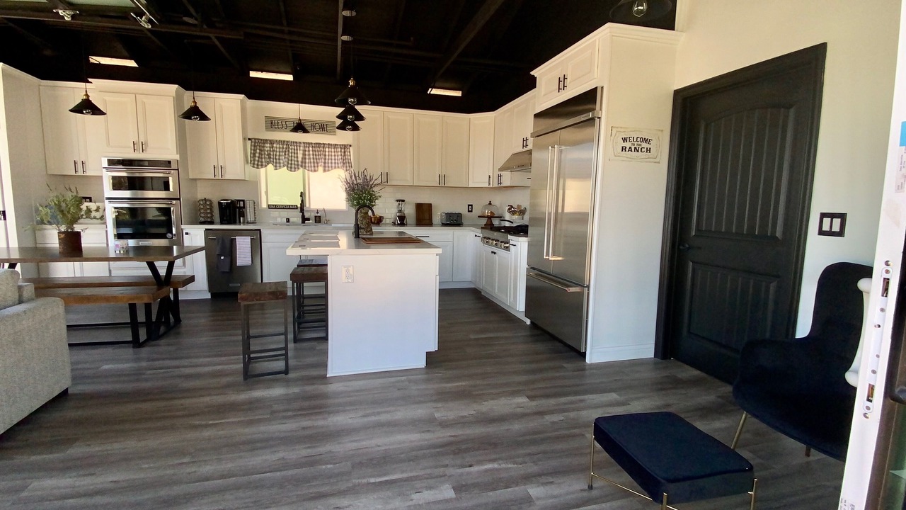 Photo of Kitchen in Rainbow CDP