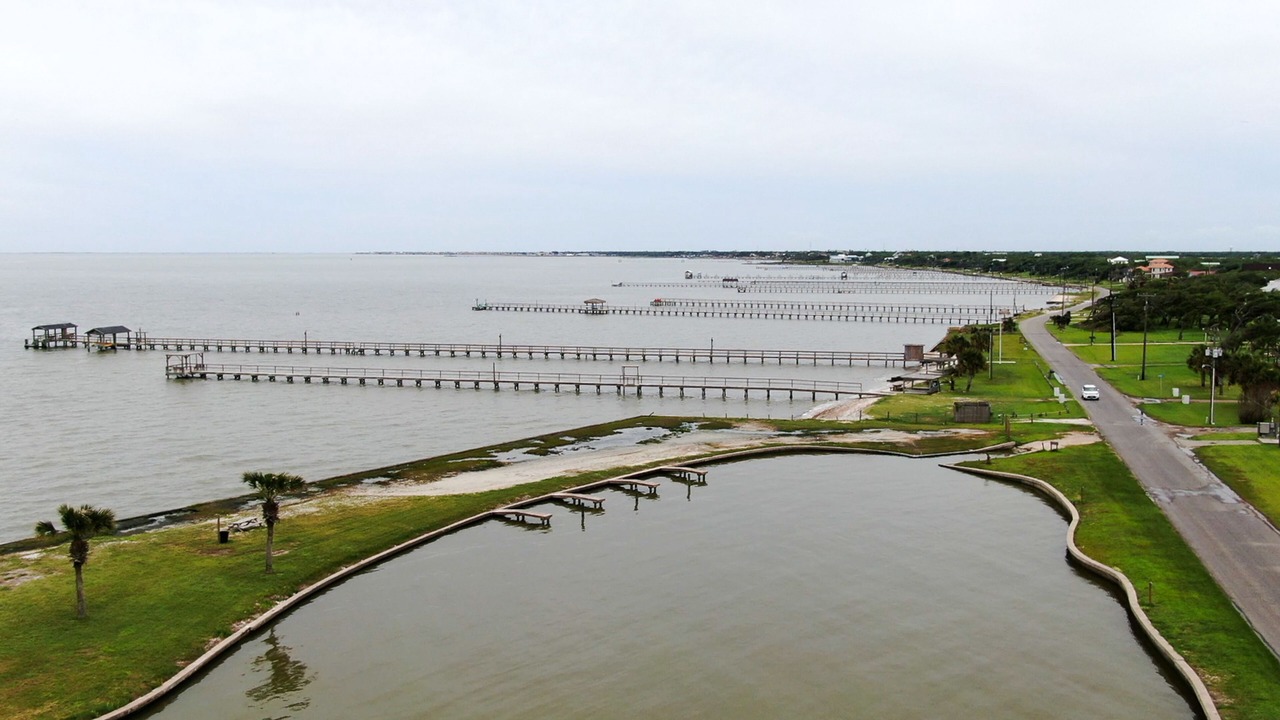 Photo of Others in Sailhouse