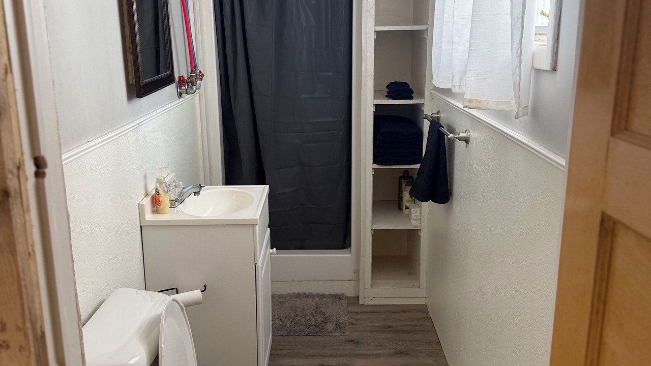 Photo of Bathroom in Lamont