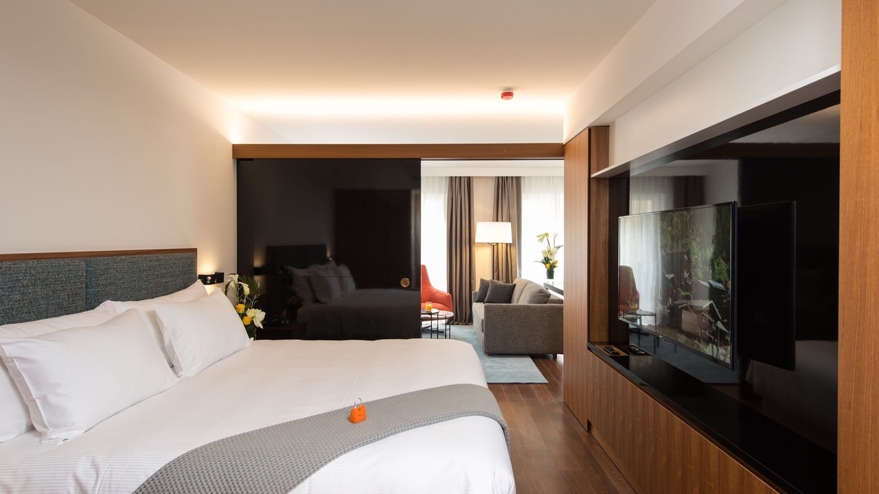 Photo of Bedroom in Geneva Old Town