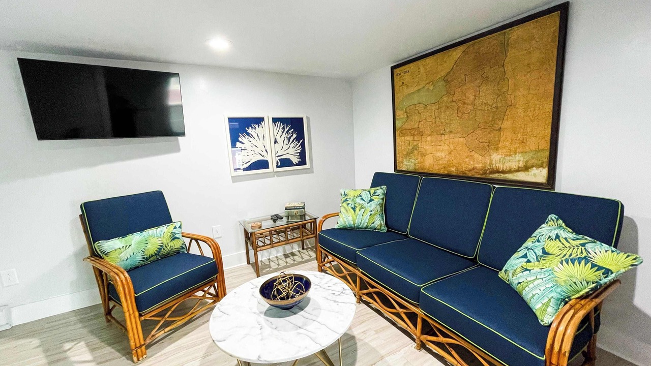 Photo of Livingroom in Clayton