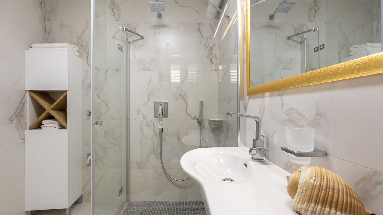 Photo of Bathroom in Gornji Kono