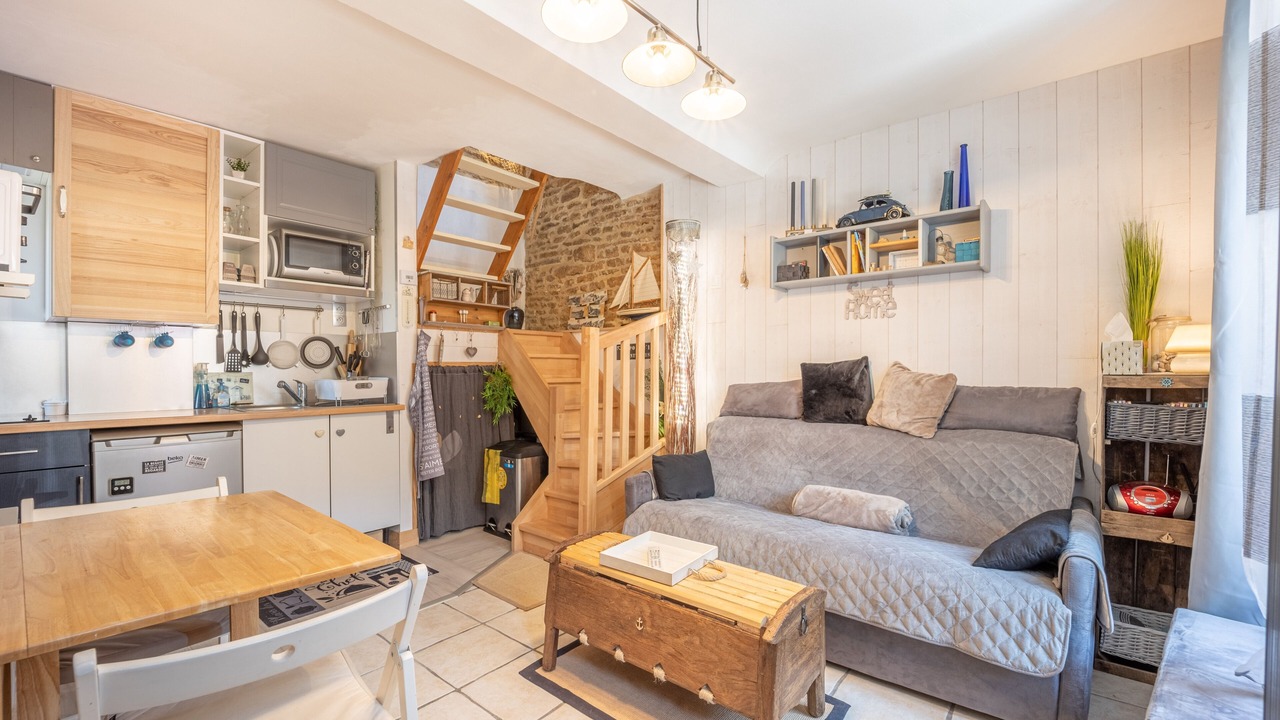 Photo of Livingroom in Saint-Regnobert-de-la-Cote-de-Nacre