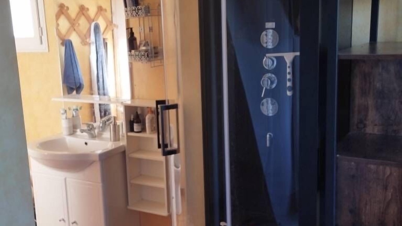 Photo of Bathroom in Cavillargues