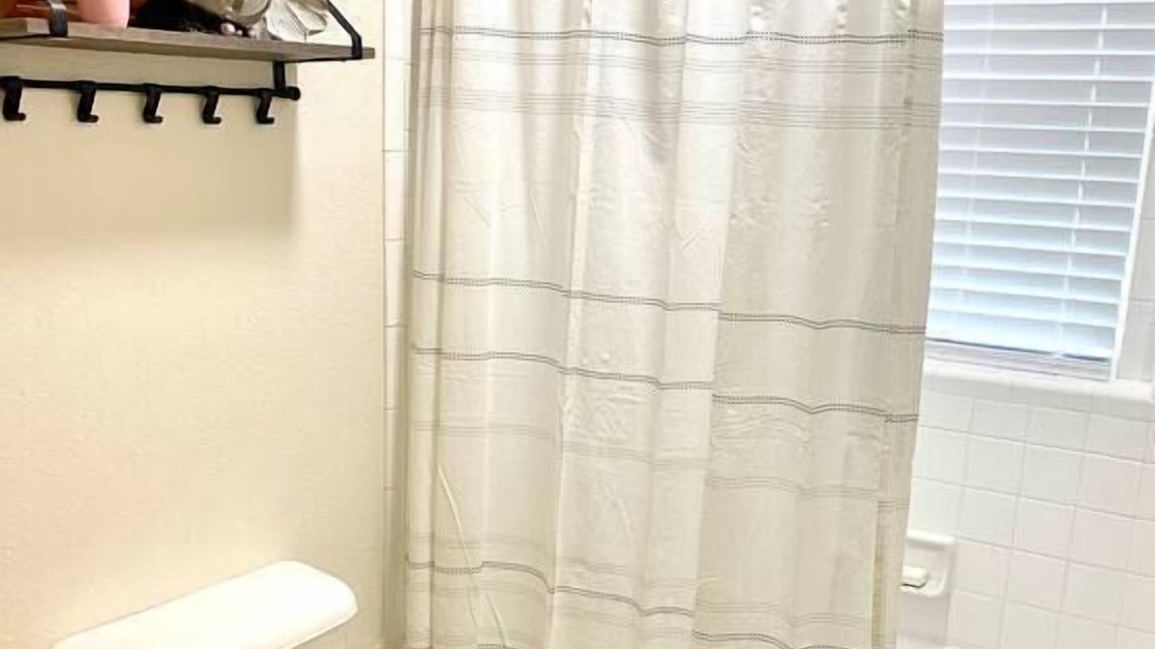 Photo of Bathroom in Midtown