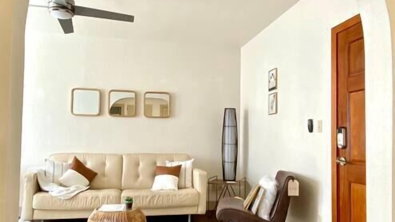 Photo of Bedroom in Midtown