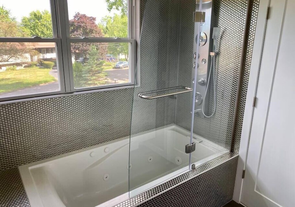 Photo of Others in Hamden