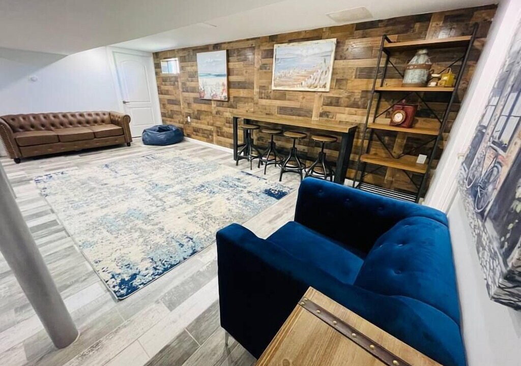 Photo of Livingroom in Hamden