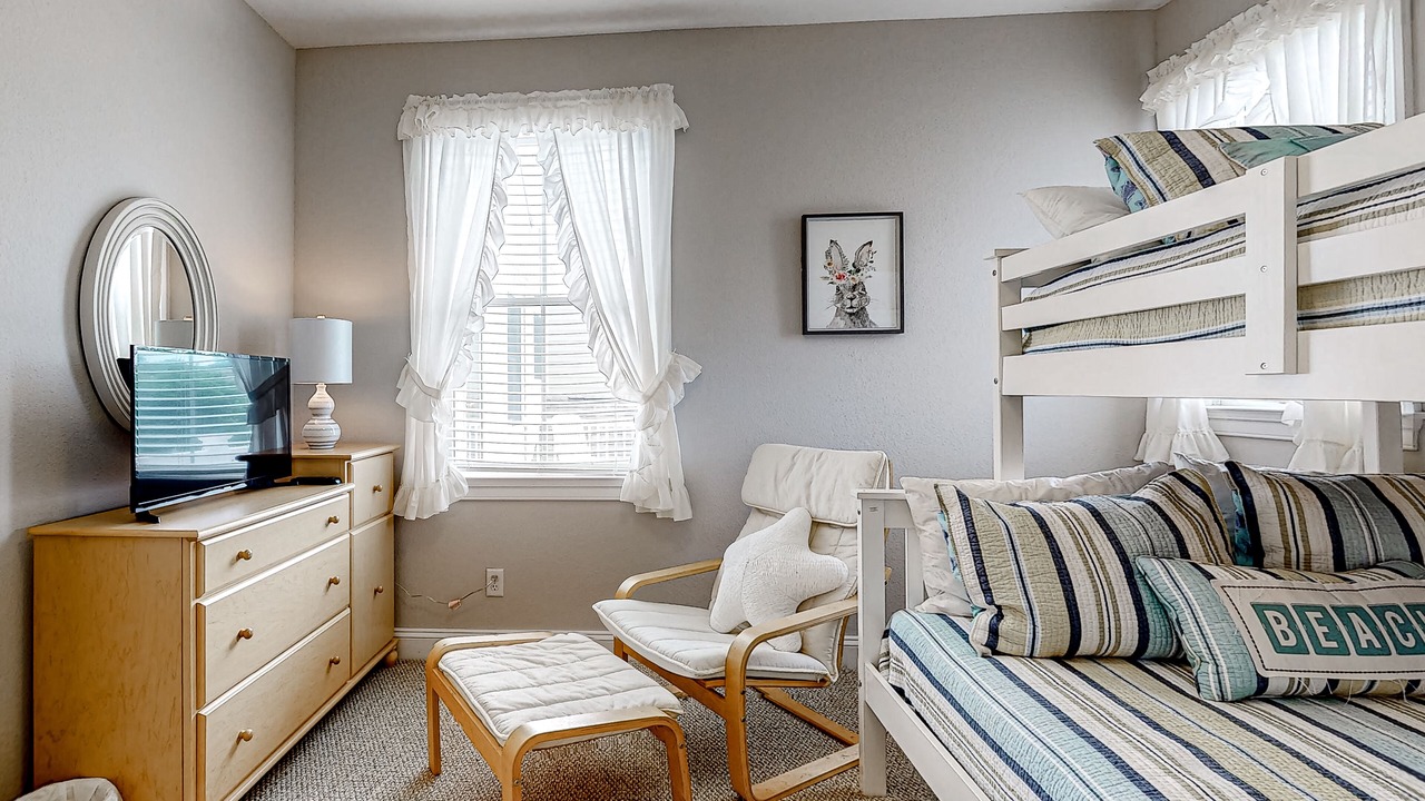 Photo of Bedroom in Sun Ridge