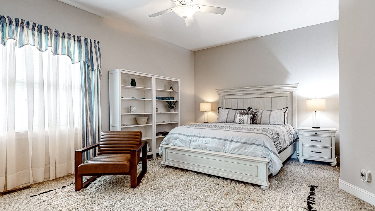 Photo of Bedroom in Sun Ridge