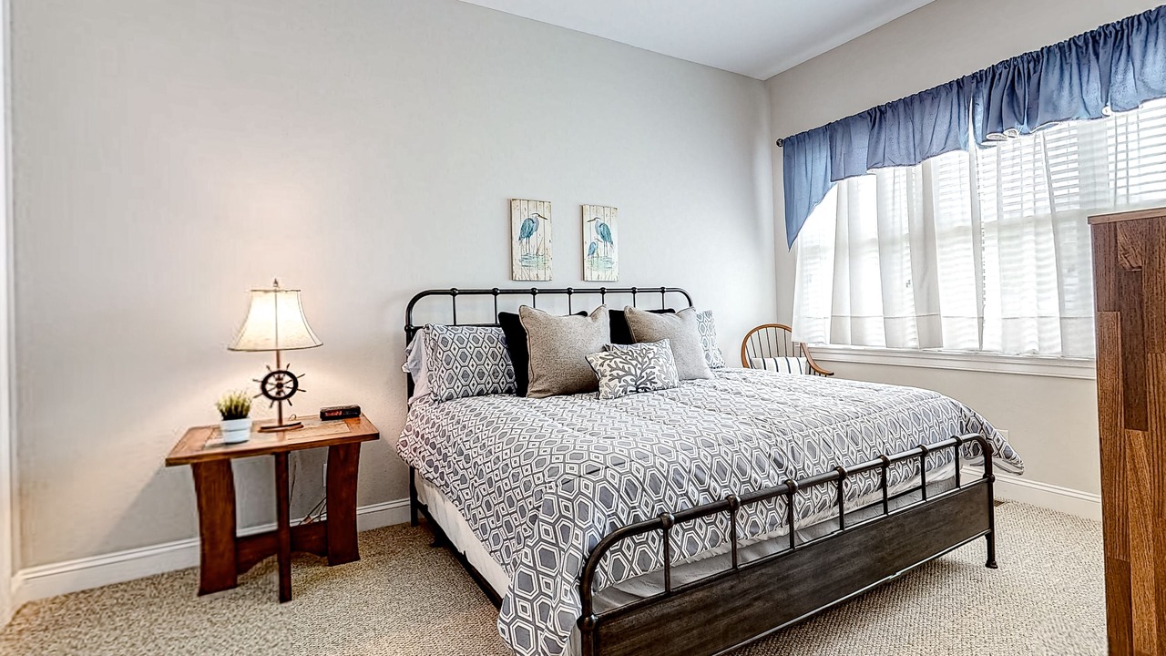Photo of Bedroom in Sun Ridge
