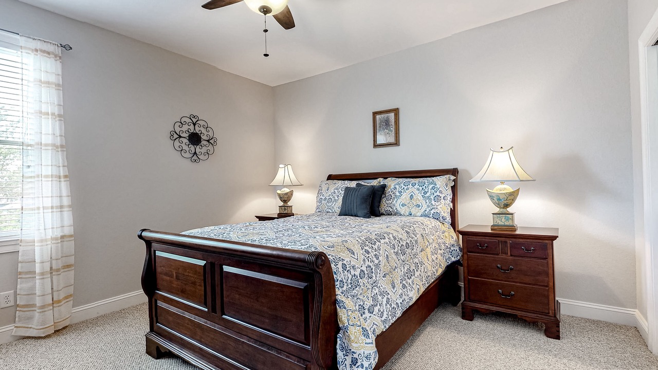 Photo of Bedroom in Sun Ridge