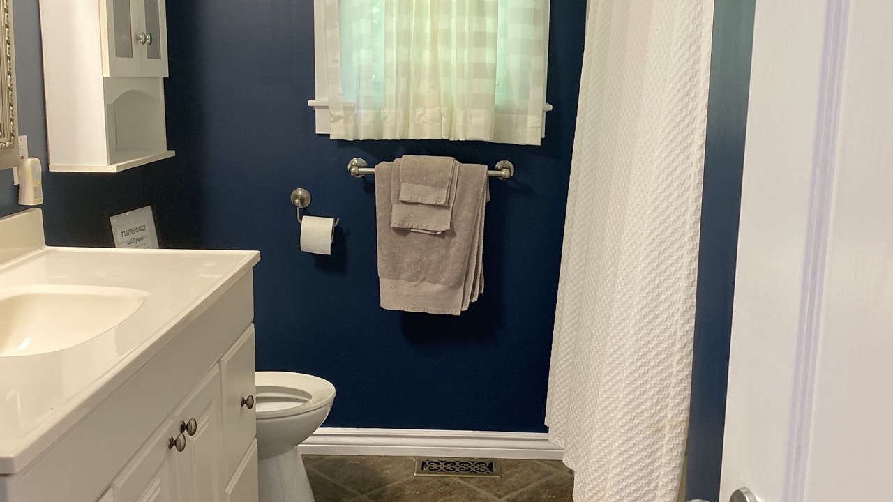 Photo of Bathroom in Irondale