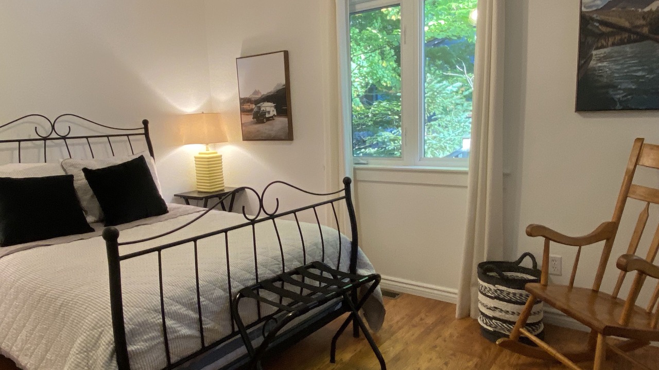 Photo of Bedroom in Irondale