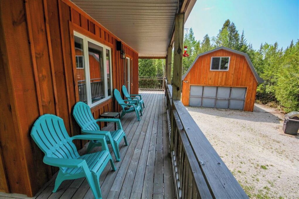 Photo of Patio Balcony in Colpoys Bay