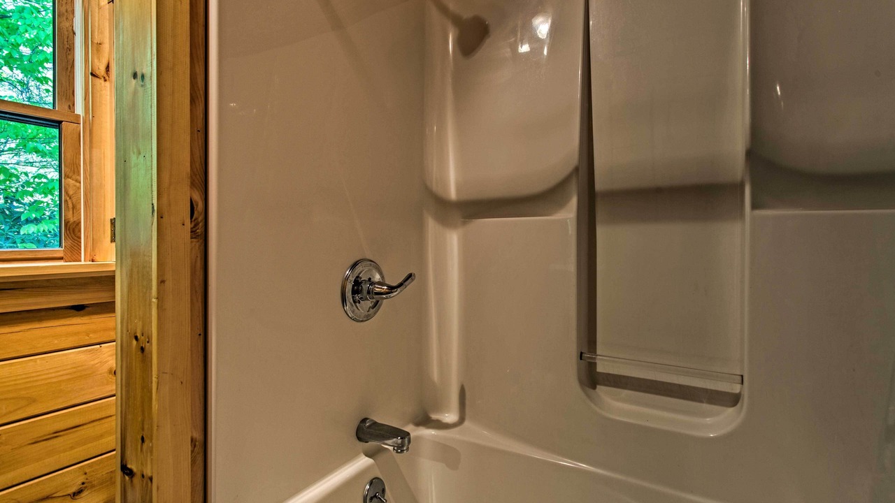 Photo of Bathroom in Long Pond