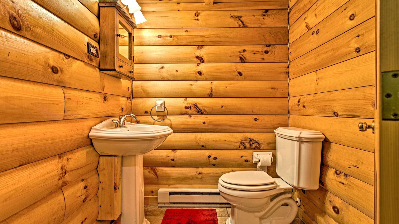 Photo of Bathroom in Long Pond