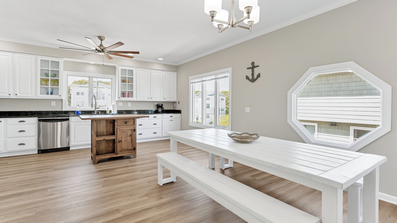 Photo of Others in Chic's Beach