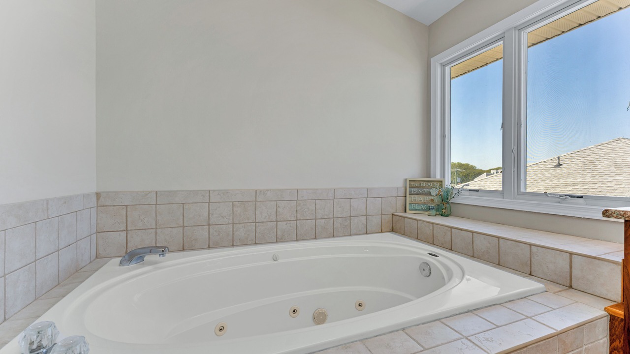 Photo of Bathroom in Chic's Beach