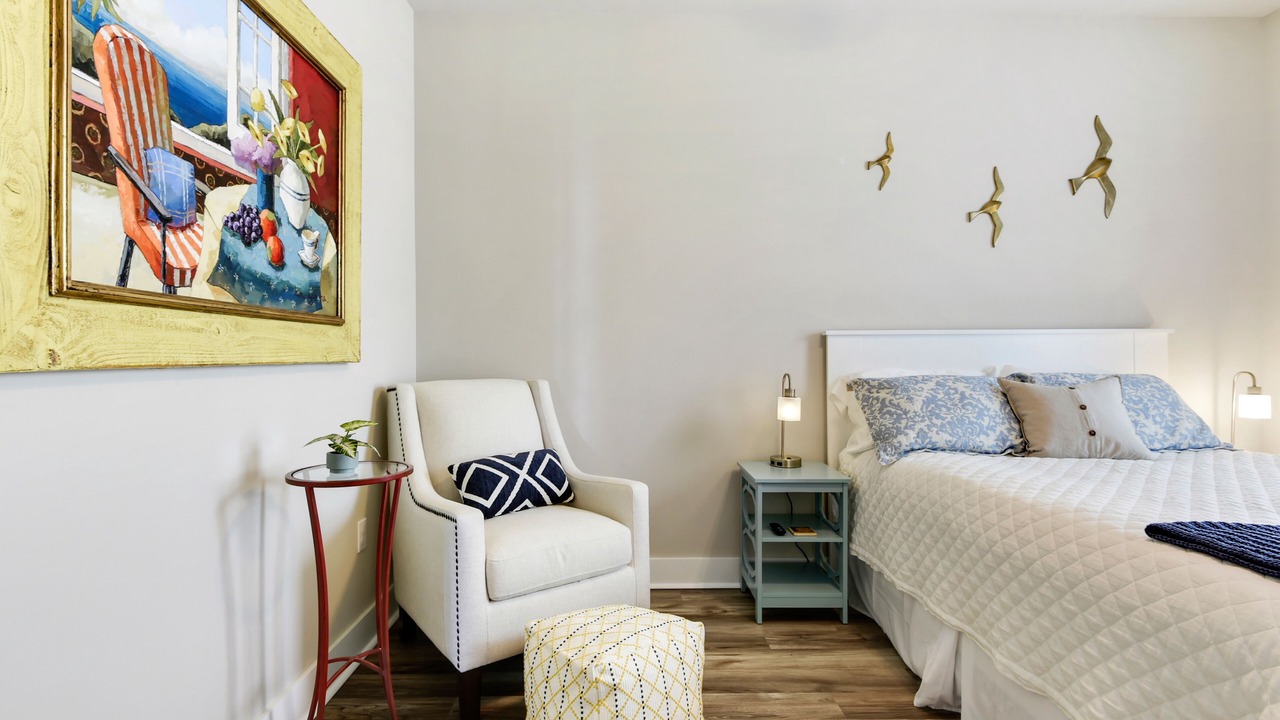 Photo of Bedroom in Long Beach