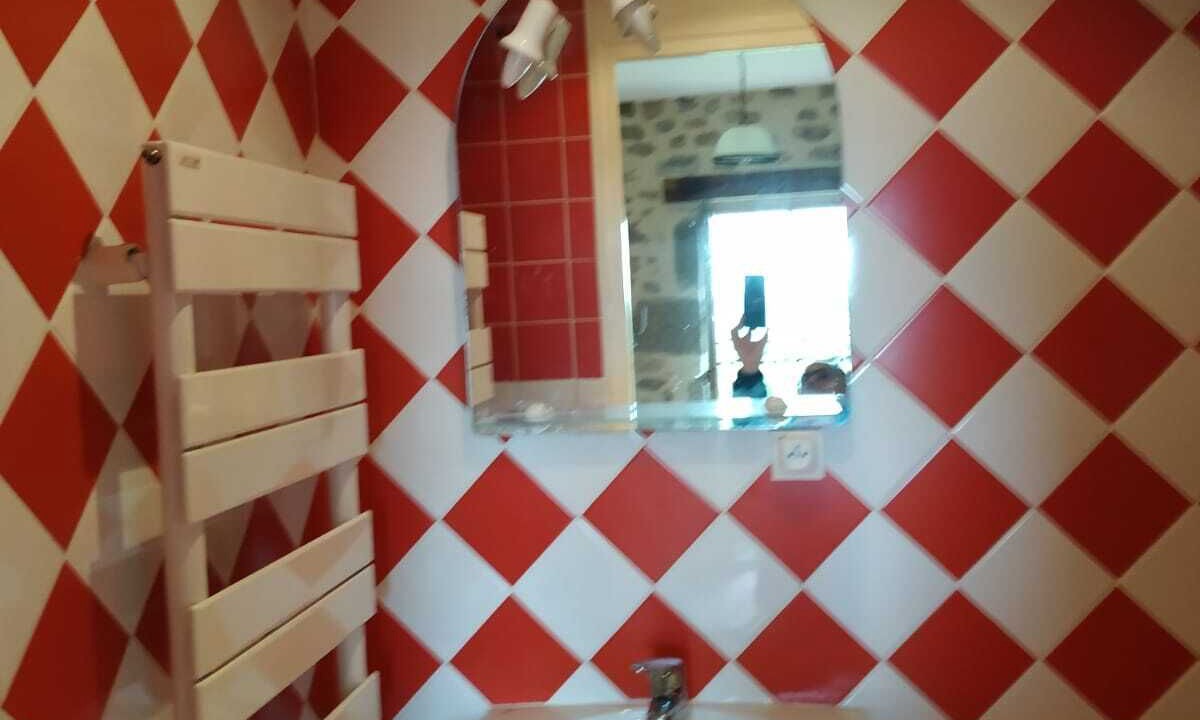 Photo of Bathroom in Lormes