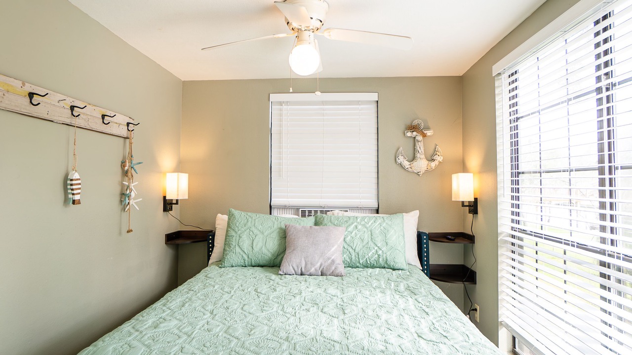 Photo of Bedroom in Cedar Lane