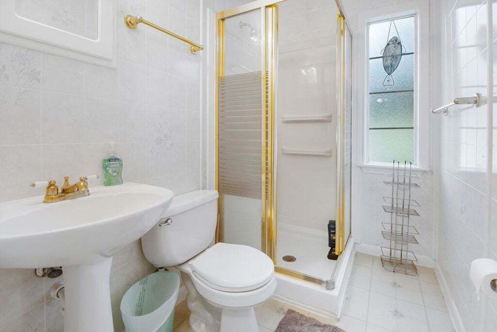 Photo of Bathroom in Cedar Lane