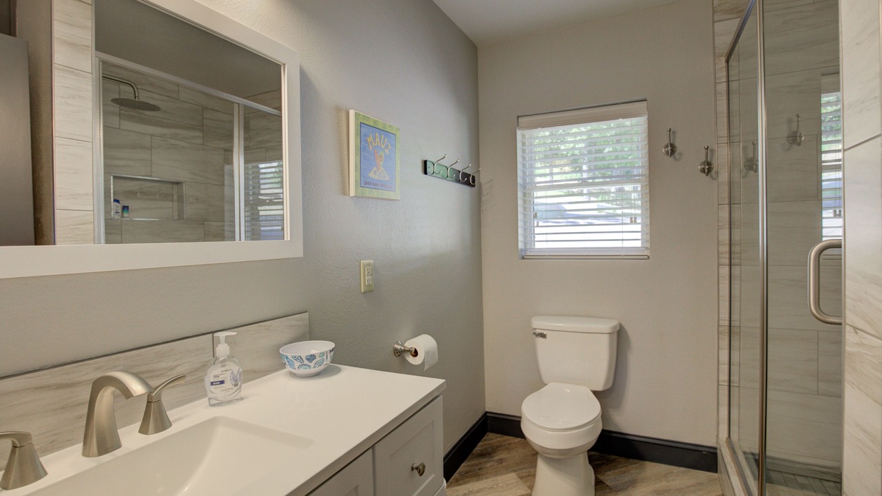 Photo of Bathroom in Grove