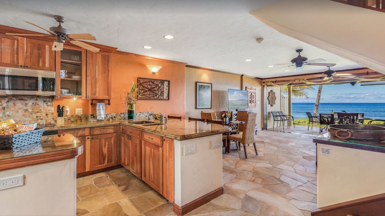 Photo of Kitchen in Downtown Lahaina