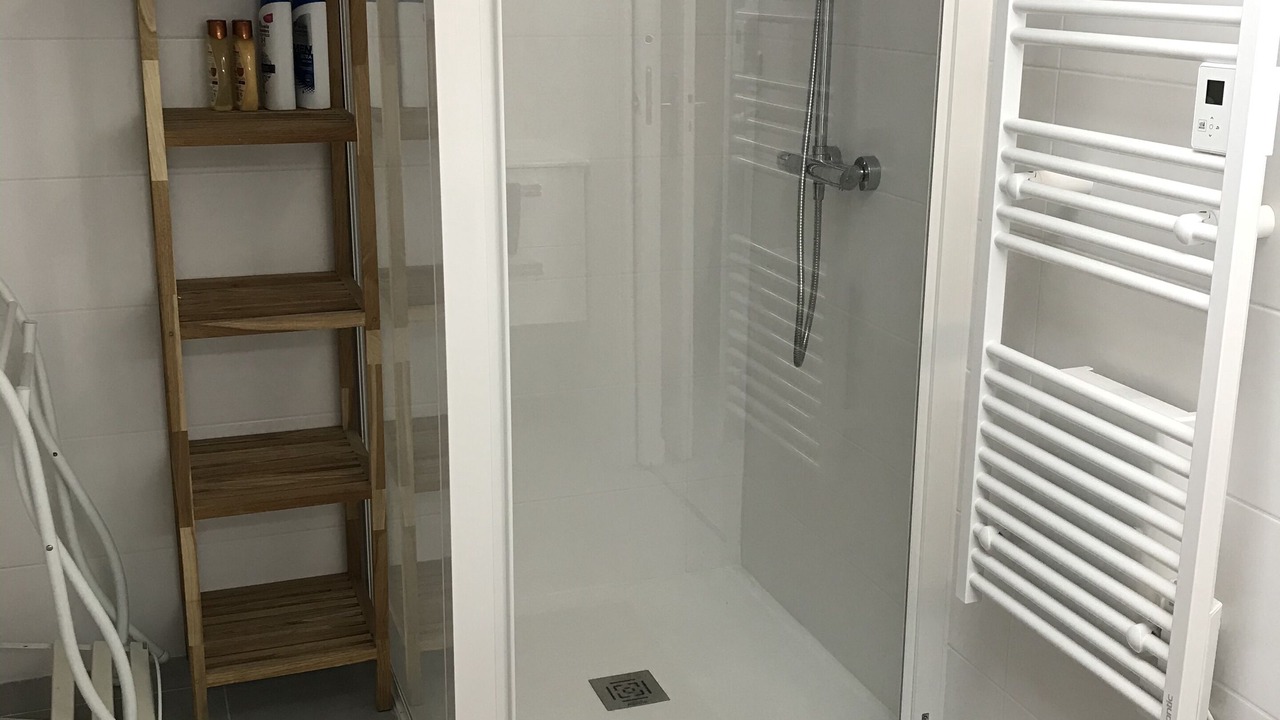 Photo of Bathroom in Pornic