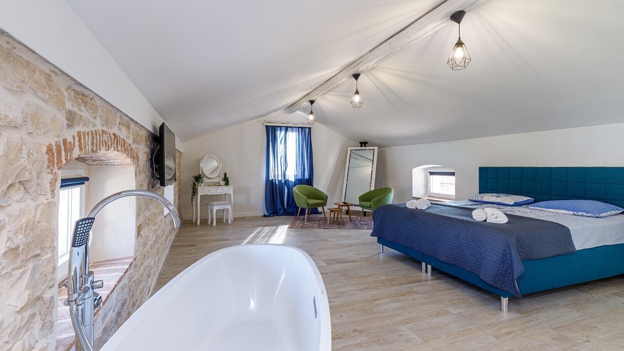Photo of Bedroom in Farini