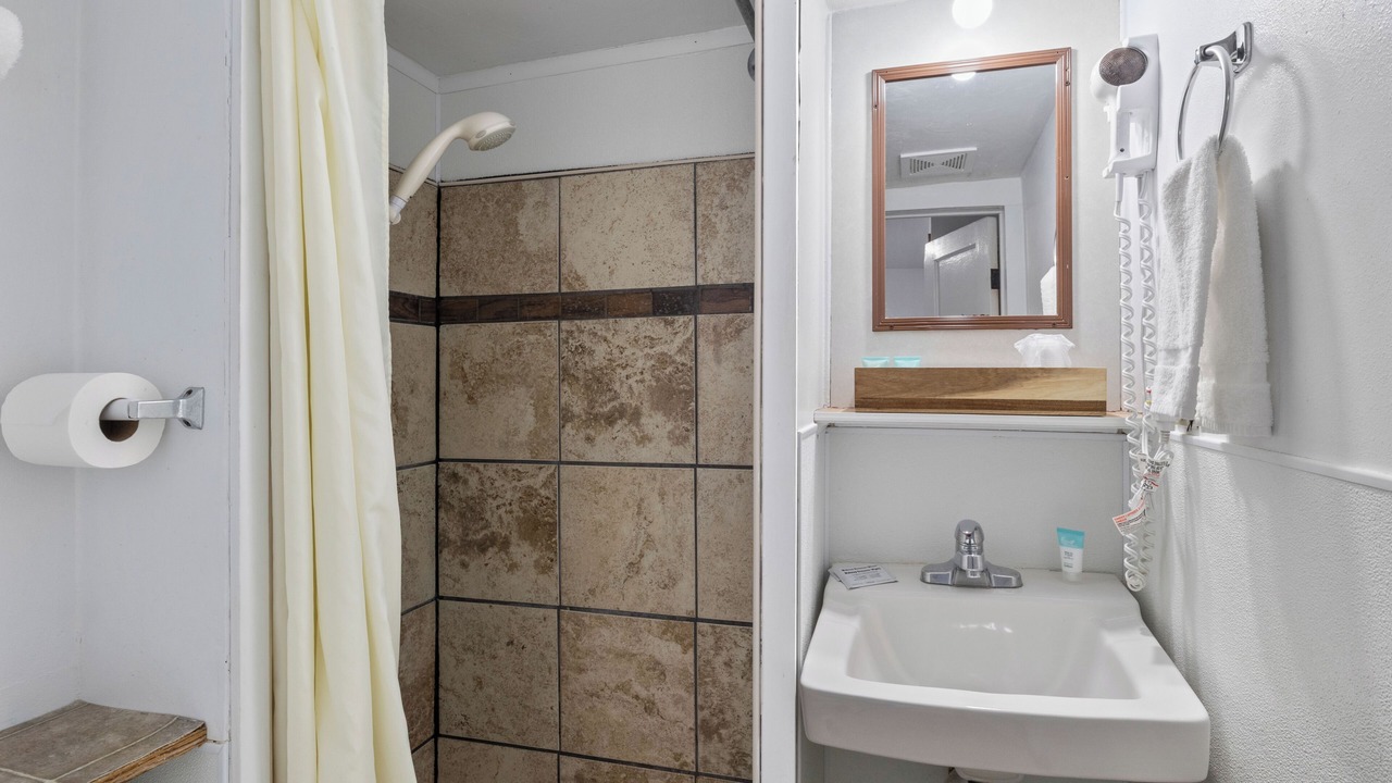 Photo of Bathroom in Oceanside