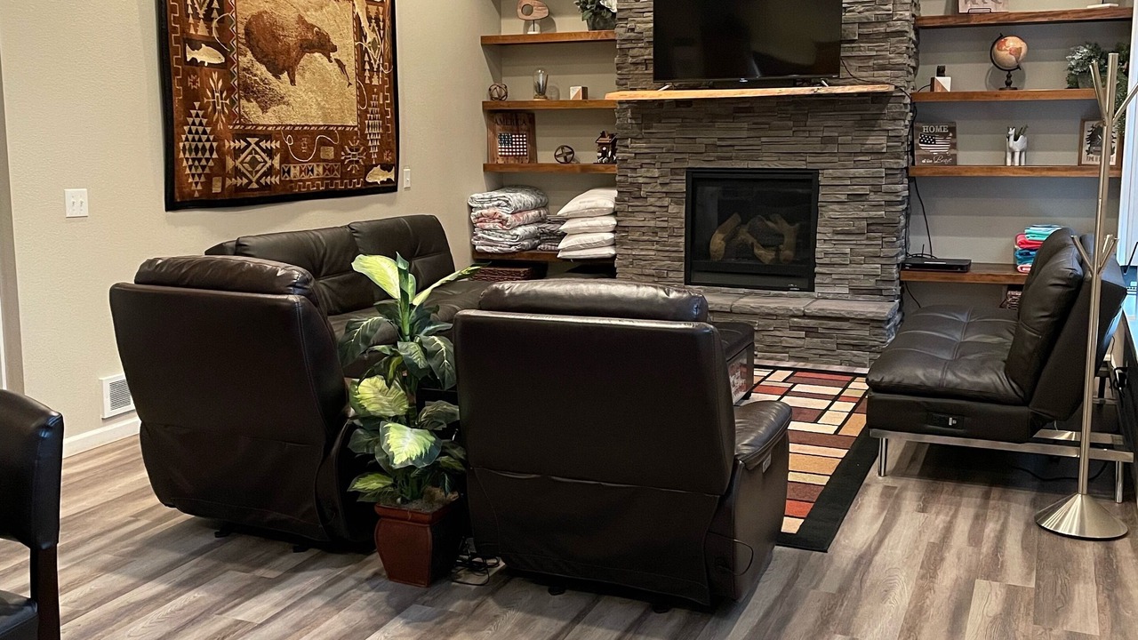 Photo of Livingroom in Mayfield
