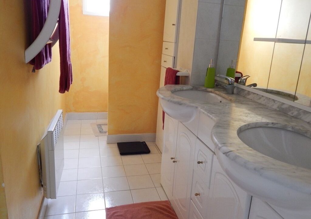 Photo of Bathroom in Castelnau-le-Lez