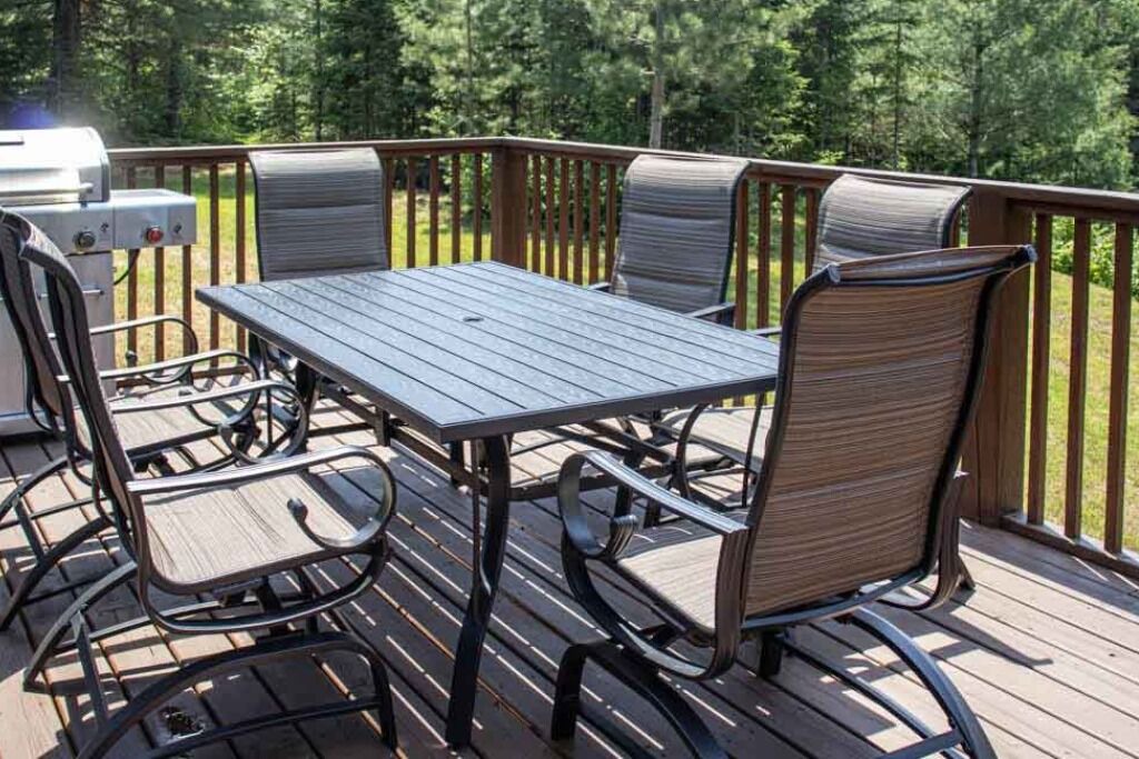 Photo of Outdoor in Joly