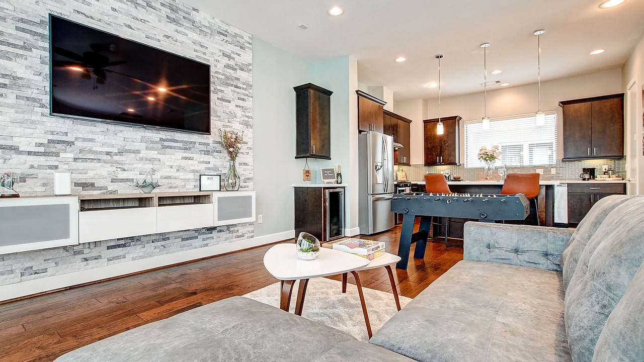 Photo of Livingroom in Northside