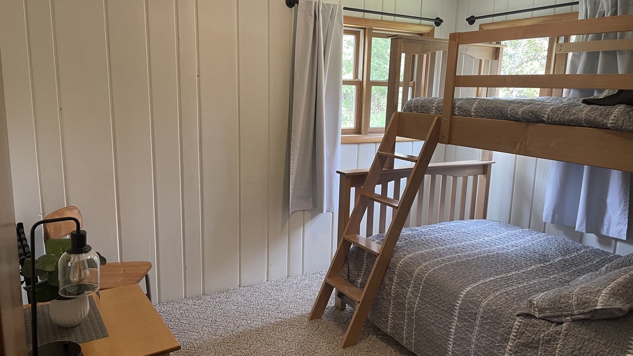 Photo of Bedroom in Hancock