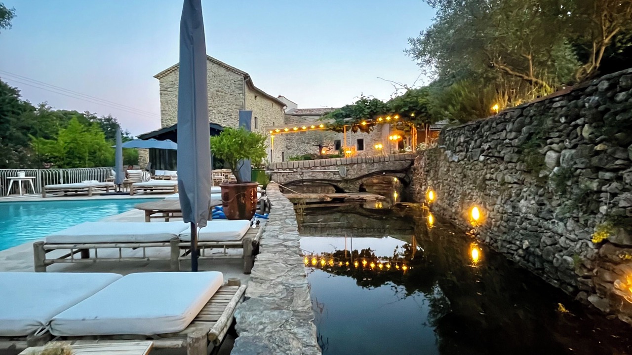 Photo of Outdoor in Les Mages