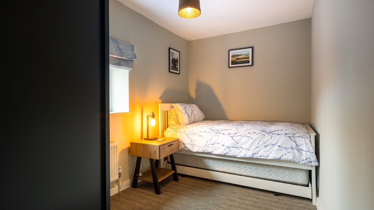 Photo of Others in Holt