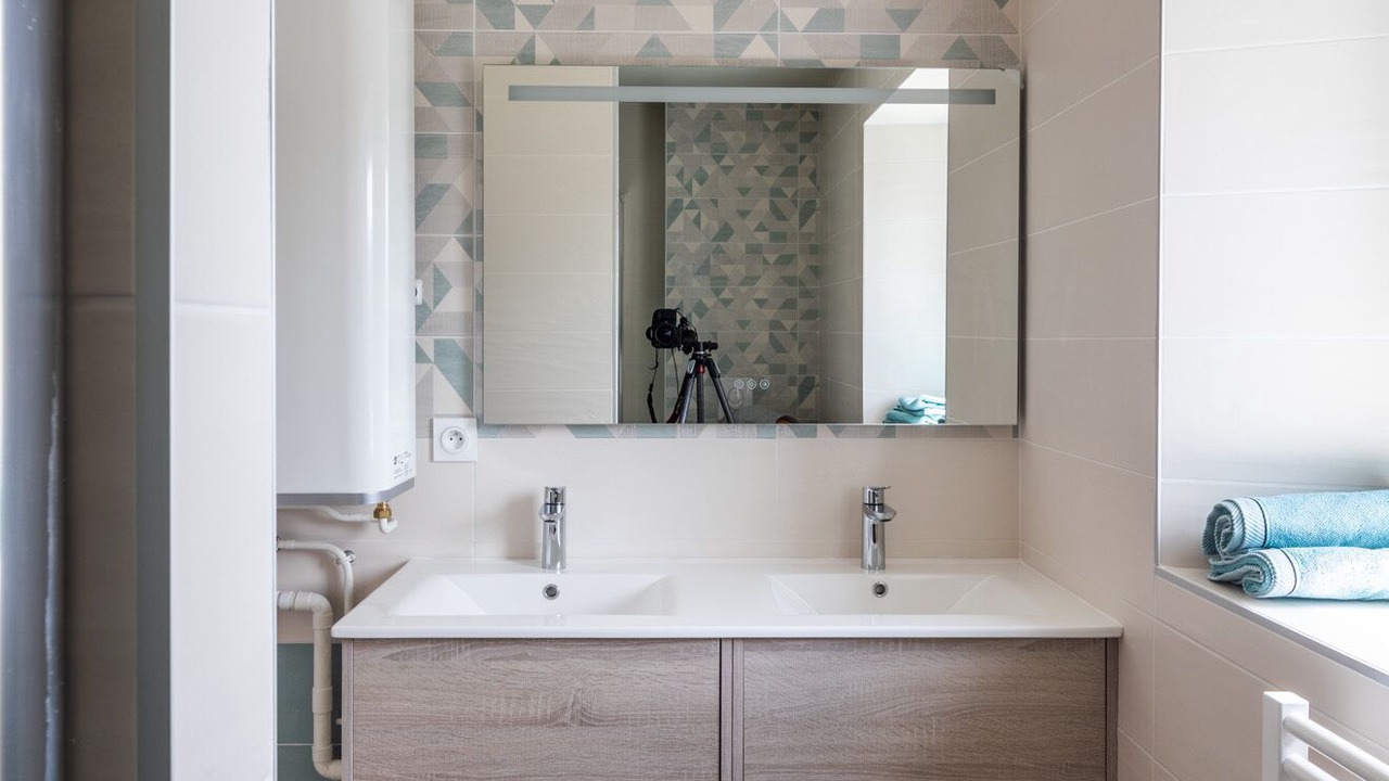 Photo of Bathroom in Saint-Benoit-des-Ondes