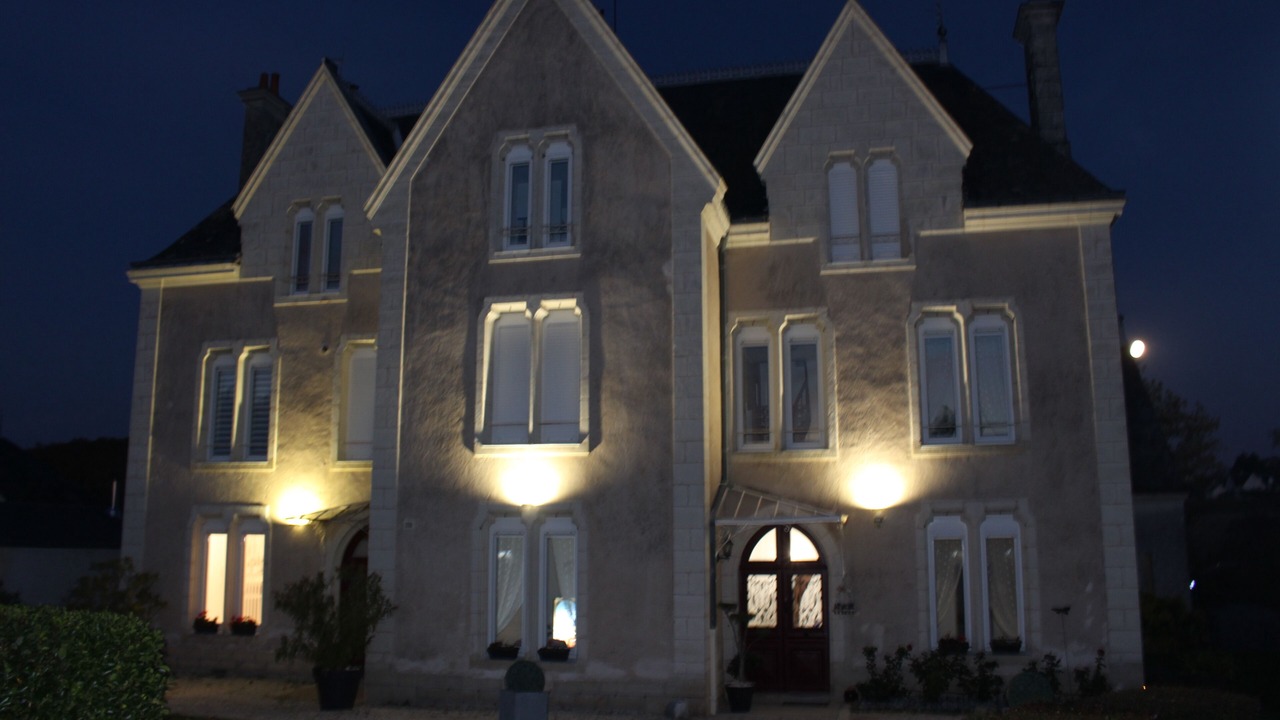 Photo of Outdoor in Cravant-les-Coteaux