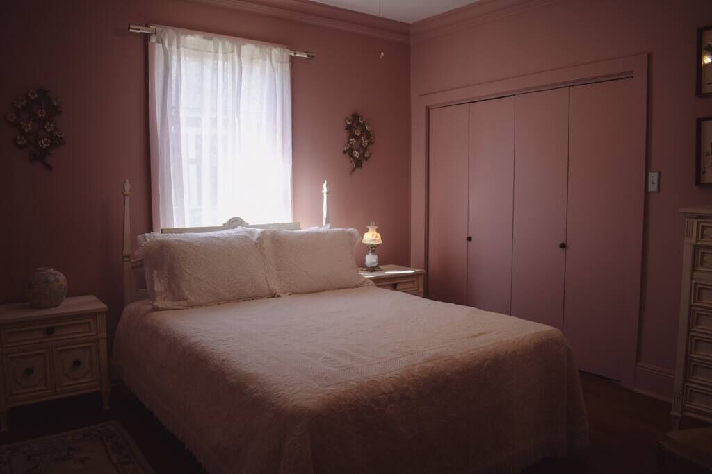Photo of Bedroom in Broussard